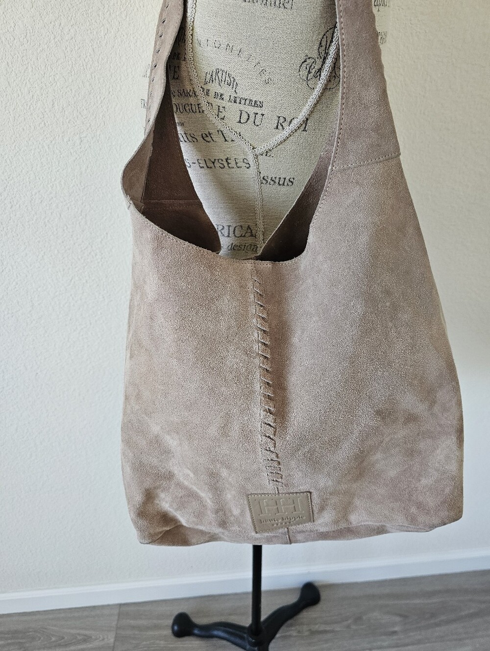 Haute Hippie Style Beige Genuine Suede Leather Slouchy Shoulder Bag Handbag - Picture 2 of 13